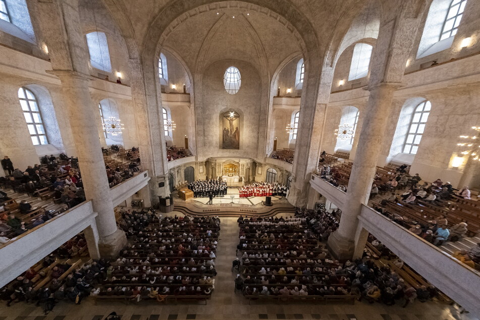 Der Kreuzchor musiziert auch zum Jahreswechsel in der Kreuzkirche.