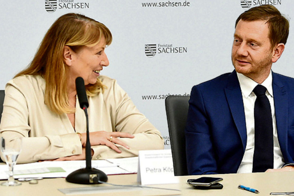 Gesundheitsministerin Petra Köpping (62, SPD) und Ministerpräsident Michael Kretschmer (45, CDU).
