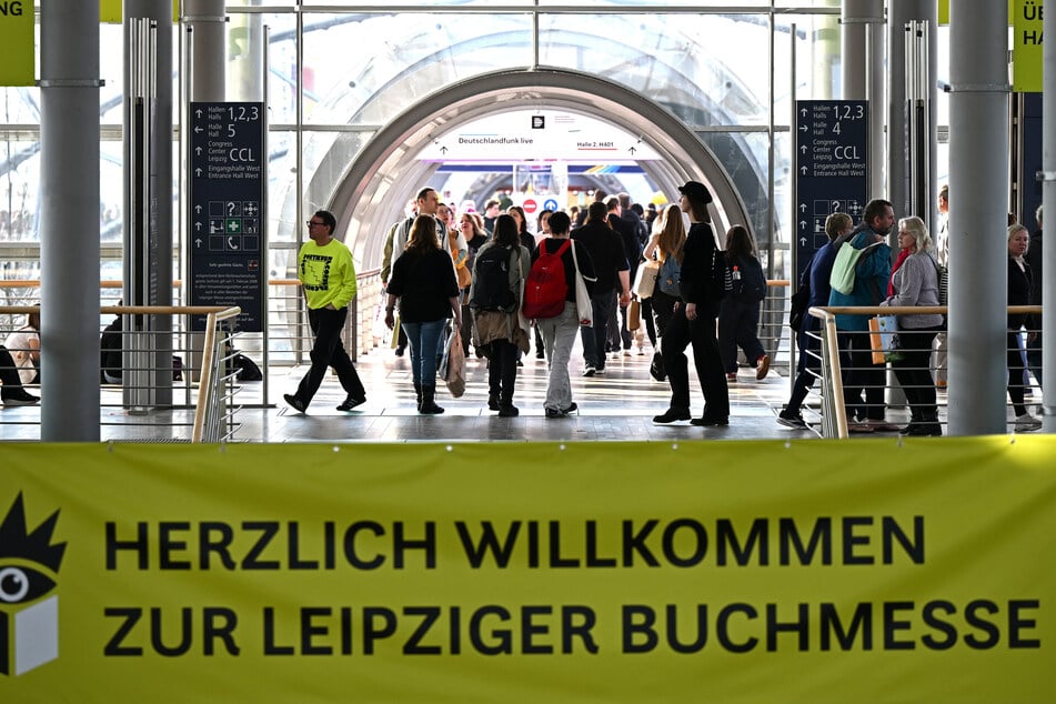 Die Leipziger Buchmesse zieht Tausende Besucher an, darunter auch viele Autoren.