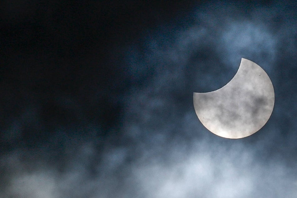 Wohl gute Sicht auf Sonnenfinsternis in Berlin und Brandenburg, aber ...
