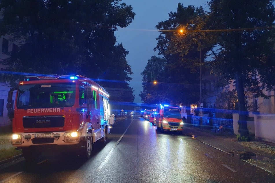 62 Einsatzkräfte waren vor Ort.