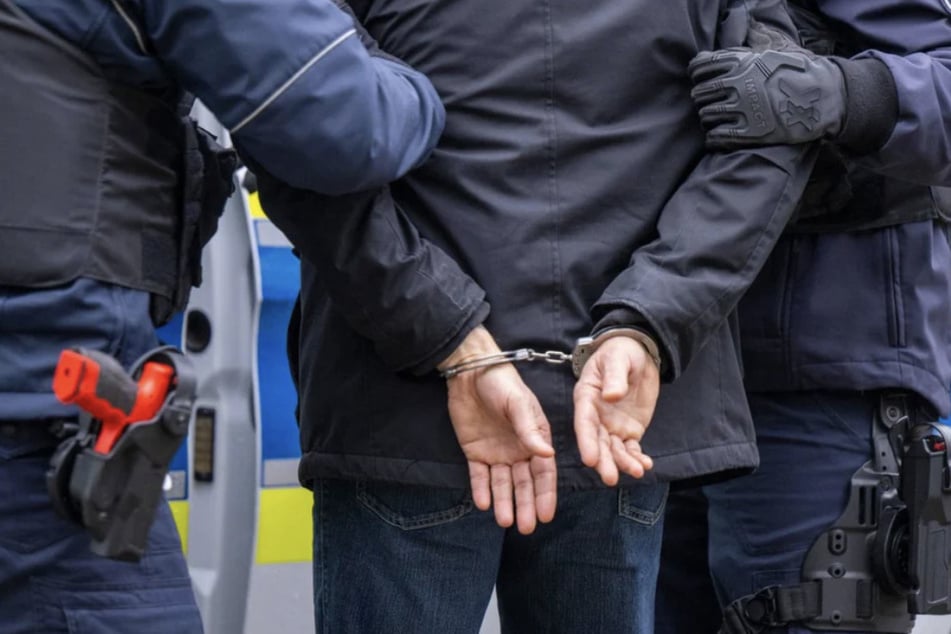 Den beiden festgenommenen Männern wird Mord vorgeworfen. (Symbolbild)
