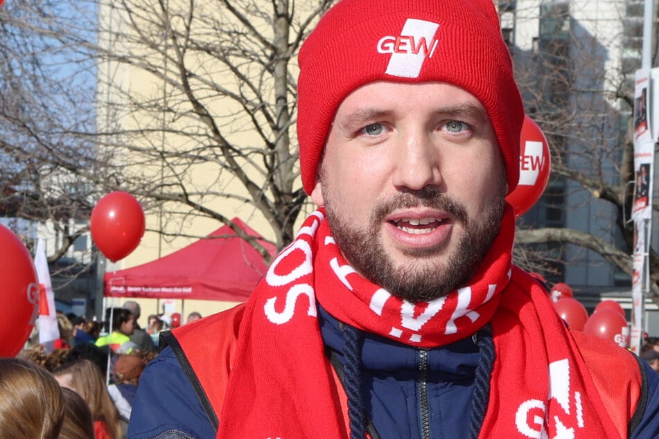 Burkhard Naumann (38) hat als Landesvorsitzender der Gewerkschaft Erziehung und Wissenschaft viel Verständnis für die Schulstreiks.