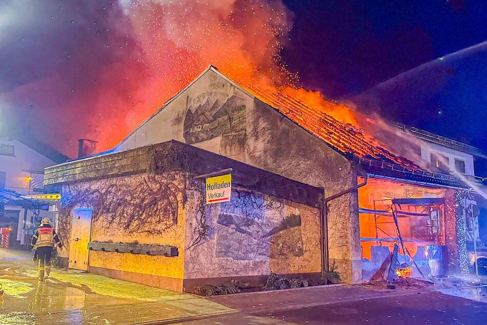 Das niedergebrannte Haus ist nun nicht mehr bewohnbar.