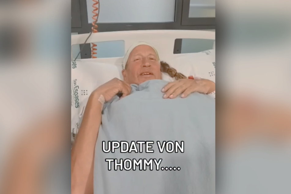 TV-Auswanderer Thommy Schmelz (54) liegt derzeit noch im Krankenhaus auf Mallorca.