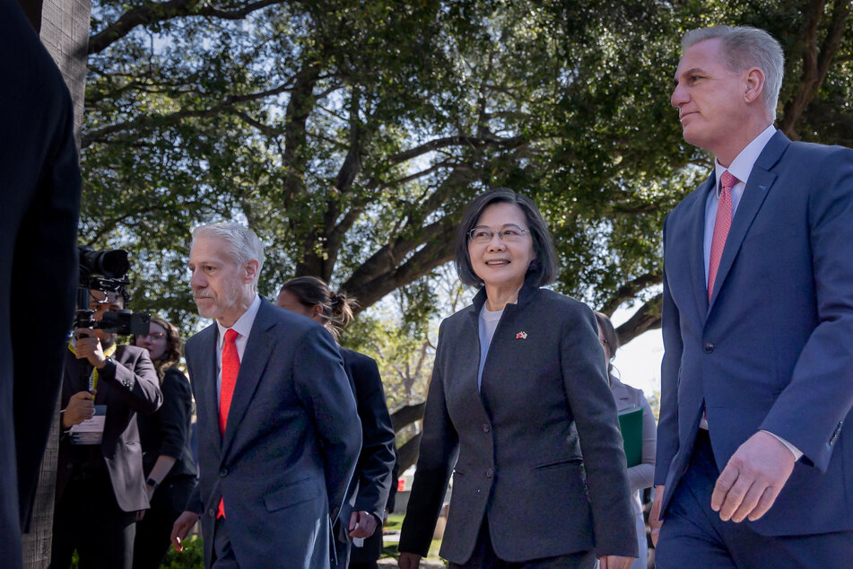Taiwan president meets Kevin McCarthy as China says US is "crossing the line"
