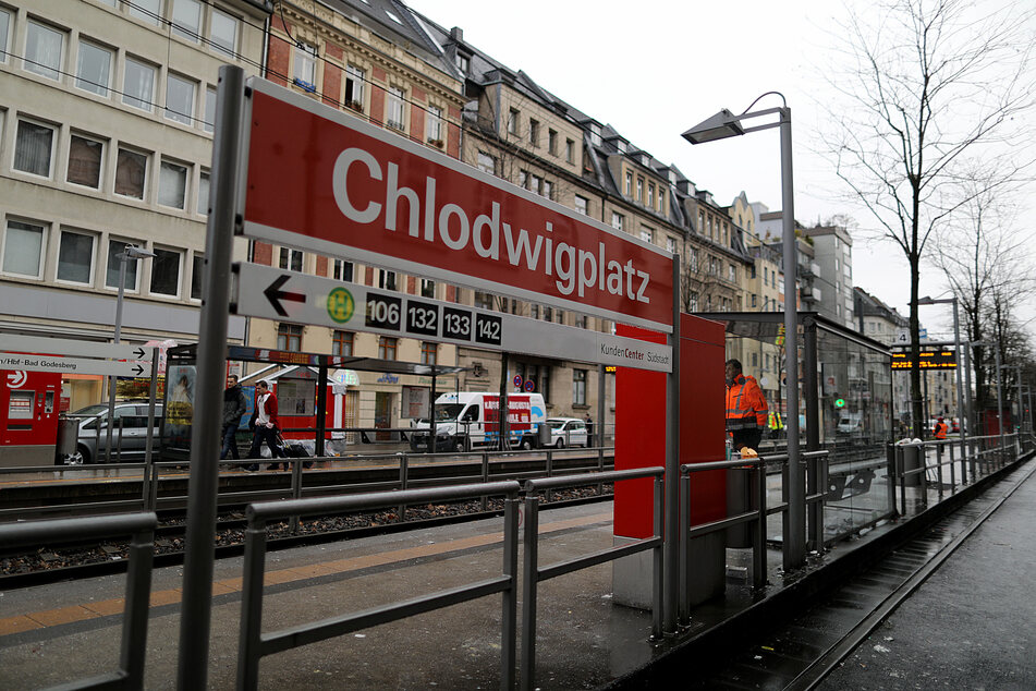 In der Nähe des Chlodwigplatzes in Köln wurden zwei Männer durch Messerstiche schwer verletzt. (Archivfoto)