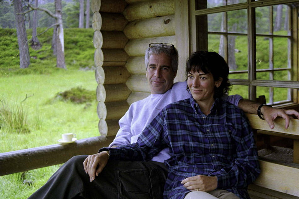 Ghislaine Maxwell and Jeffrey Epstein at THE Balmoral cabin of Queen Elizabeth II.
