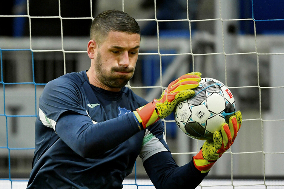 Philipp Pentke als Torhüter der TSG 1899 Hoffenheim in Aktion.