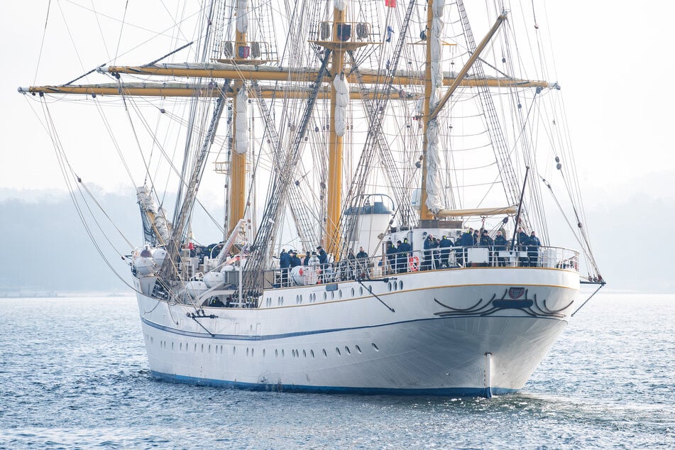 Am Wochenende läuft das Segelschulschiff "Gorch Fock" wieder in Kiel ein. (Archivfoto)