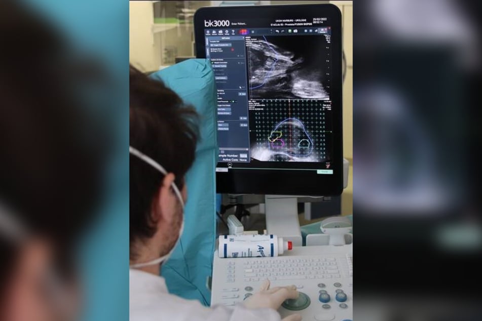 MRT-Untersuchungen dauern im Schnitt bis zu 30 Minuten - neue Technologien sollen diese Prozedur nun angenehmer gestalten.