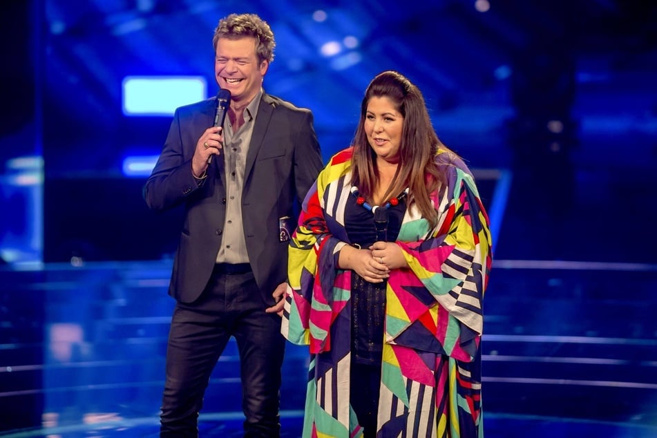 Im Finale von "Deutschland sucht den Superstar" vor sieben Jahren steht die heute 38-Jährige nach einem Auftritt neben Moderator Oliver Geissen (56).