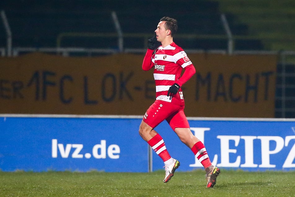 Vollstreckt: Maximilian Pronichev (25) dreht jubelnd ab. In der Saison 2021/22 knipste er für Energie Cottbus fünfzehnmal in der Regionalliga Nordost.