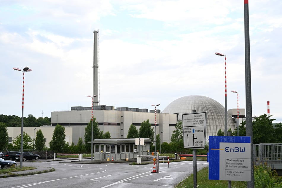 Das Kernkraftwerk Neckarwestheim in Stuttgart. Angesichts des Krieges in der Ukraine und drohender Gasknappheit wird eine Abkehr vom deutschen Atomausstieg diskutiert.