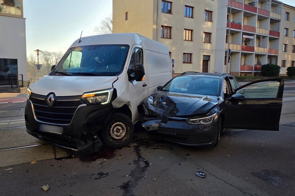 In Magdeburg-Buckau kollidierten am Donnerstag zwei Autos.