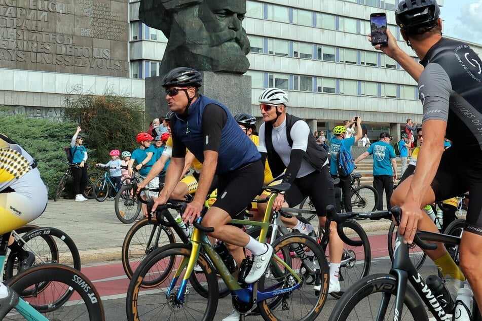 Am 13. September 2025 strampelte sich Jan Ullrich schon einmal vorm Nischel ab.