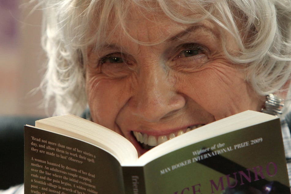 Alice Munro, celebrated Nobel Prize-winning author, passes away