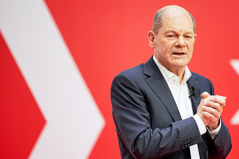 Olaf Scholz (63, SPD)
