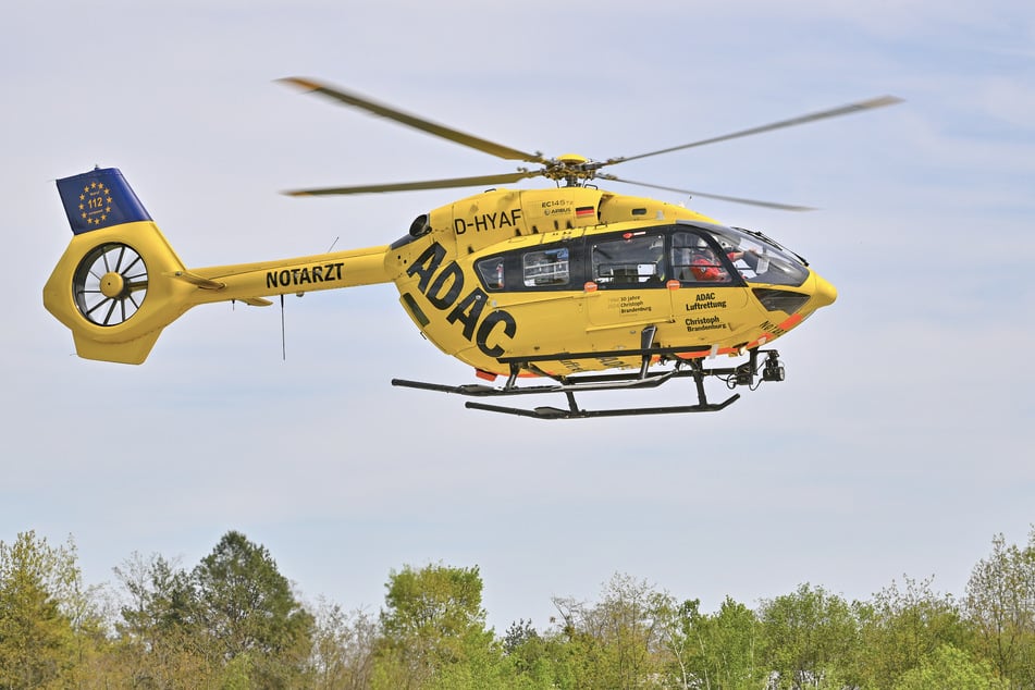 Mit Helikoptern wie diesem ist der ADAC im bayerischen Hochwassergebiet unterwegs. (Symbolbild)