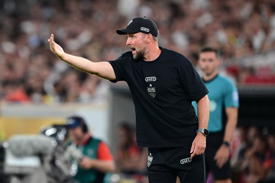 Trifft mit dem VfB Stuttgart am heutigen Dienstag auf Zweitligist Eintracht Braunschweig: Cheftrainer Sebastian Hoeneß (43).