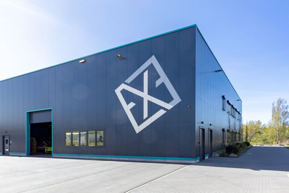 In dieser Halle schlagen die Herzen von Autobegeisterten höher.