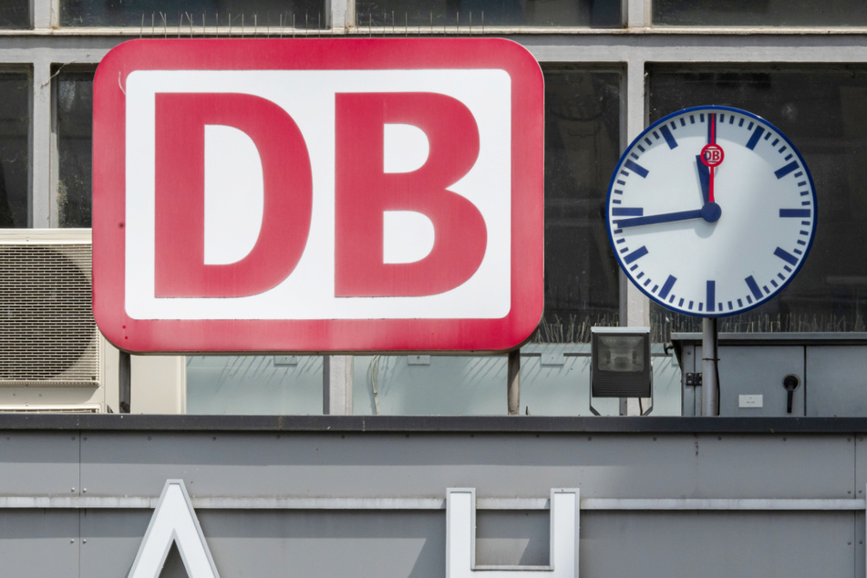In Bayern geht am Tag nach dem Warnstreik der GDL beim Bahnverkehr wieder alles seinen gewohnten Gang. (Symbolbild)