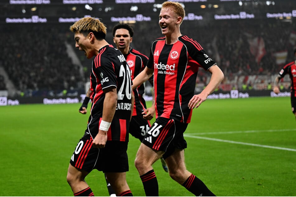 Auch wenn Hugo Larsson (r.) wie viele seiner Teamkameraden im Formtief steckt, ist das Interesse an dem 21-jährigen Schweden groß.