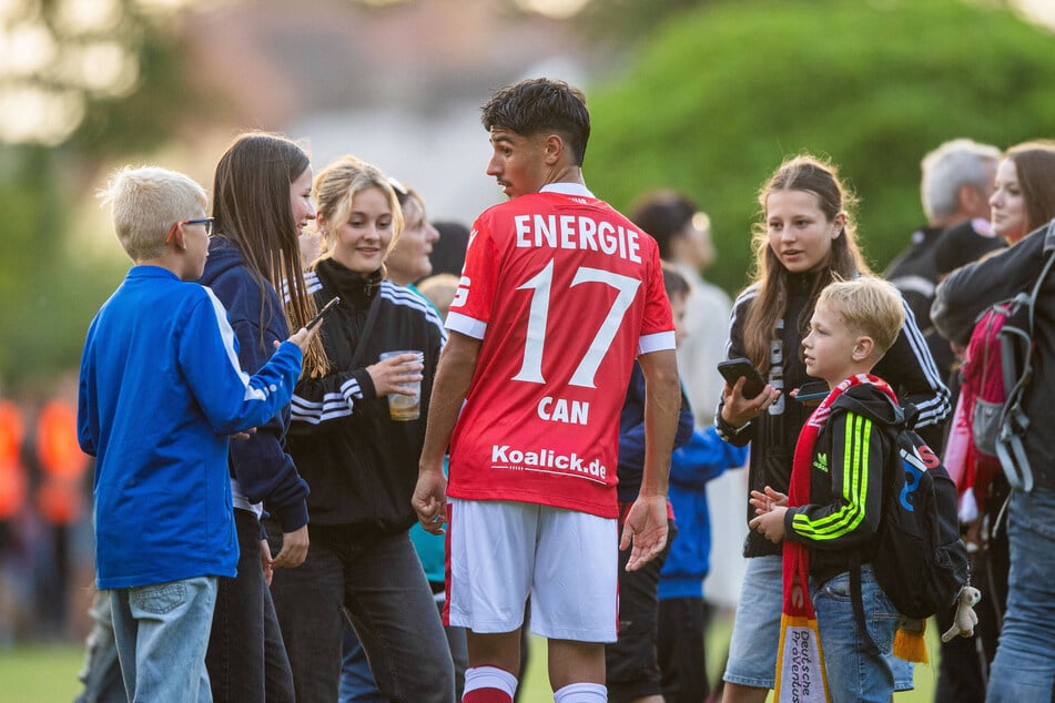 "Can" steht seit Tag eins bei den Energie-Fans hoch im Kurs.