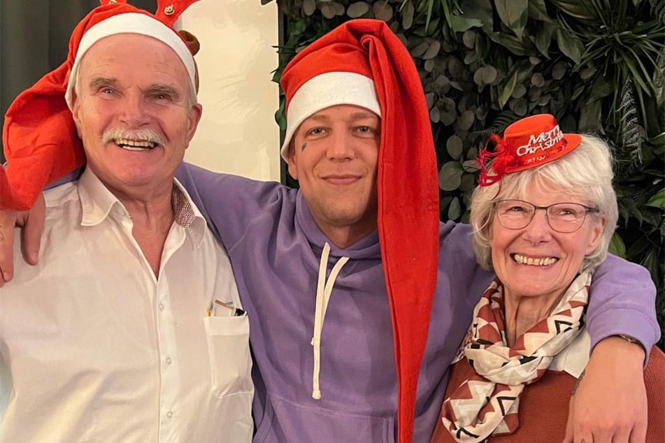 Streamer MontanaBlack (35, M.) feiert Weihnachten im Kreise seiner Familie, allen voran mit seinen geliebten Großeltern. (Archivfoto)