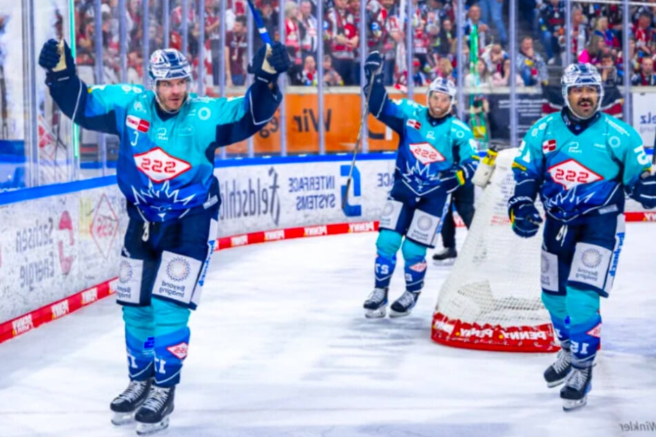 So habt Ihr Eishockey noch nie erlebt