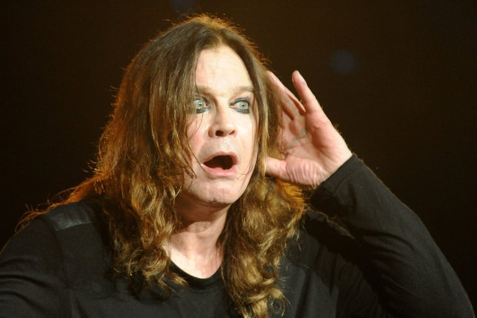 Die DNA von Rocksänger Ozzy Osbourne (76) klebt an limitierten Eistee-Dosen. (Archivbild).