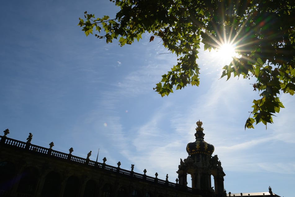 In Dresden soll es erst mal trocken bleiben.