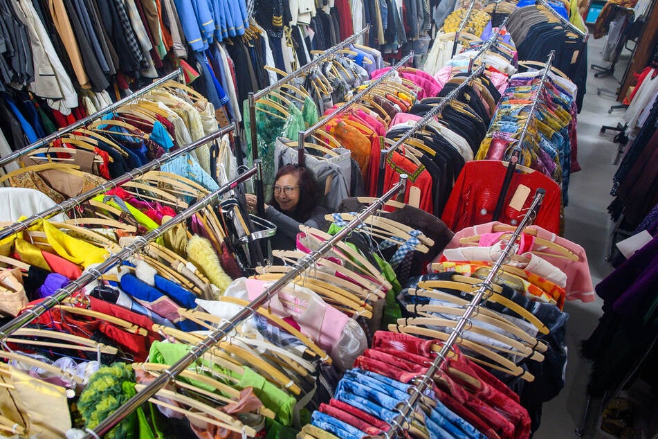 Am Samstag habt Ihr die Chance, zwischen Kostümen zu stöbern. (Symbolfoto)