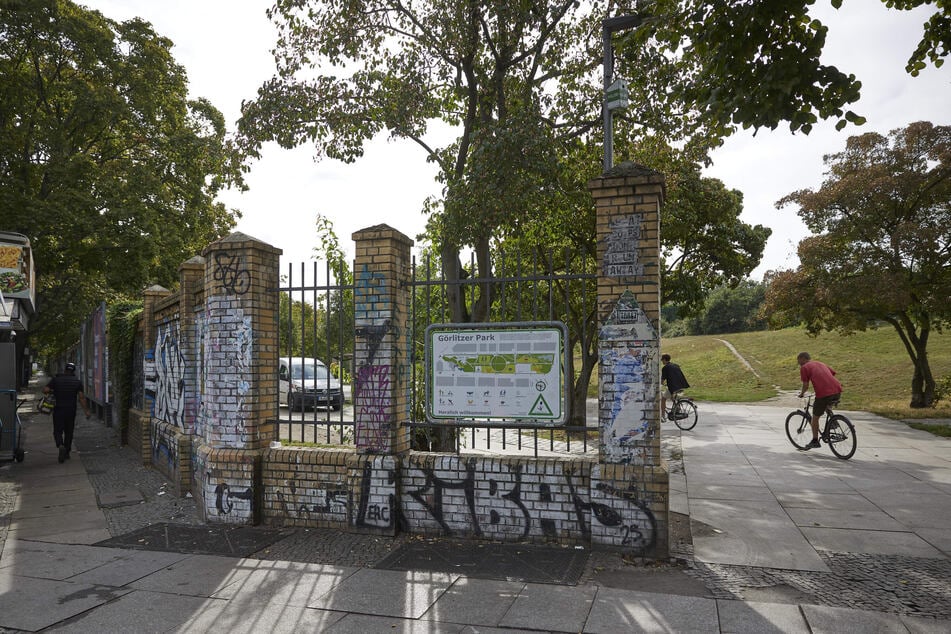 Der Zaunbau des Görlitzer Parks soll bis Jahresende abgeschlossen sein.
