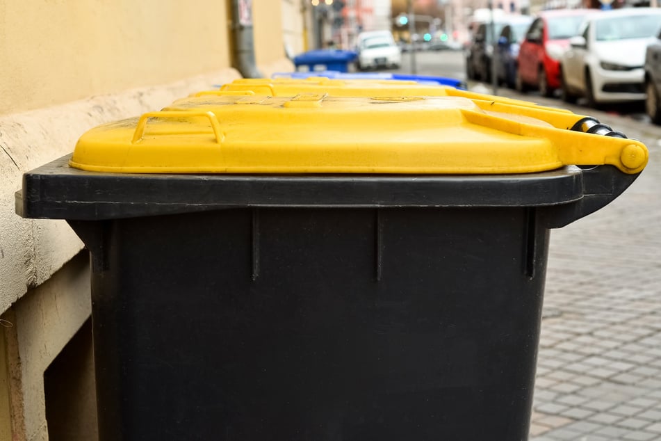 Als Verpackungsmüll gehören Kronkorken in die gelbe Tonne.