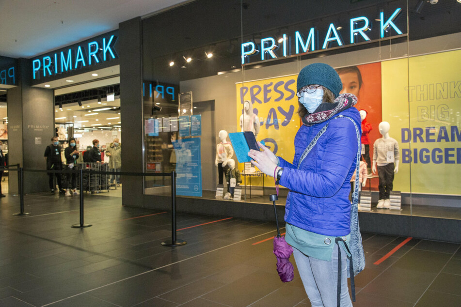 Maria Sandig (32) konnte noch spontan vor Ort einen Termin für Primark buchen.