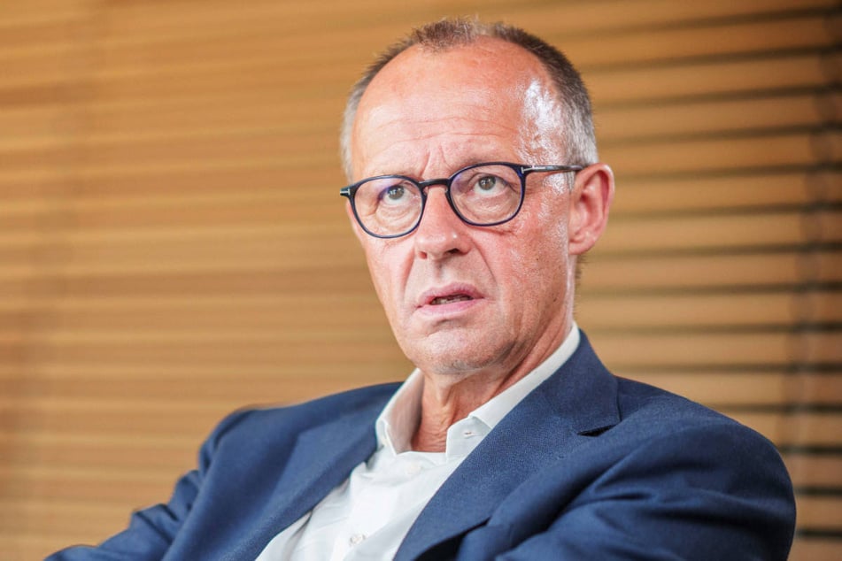 CDU-Chef Friedrich Merz (68) hat die Bundesregierung bezüglich ihrer Migrationspolitik unter Druck gesetzt.