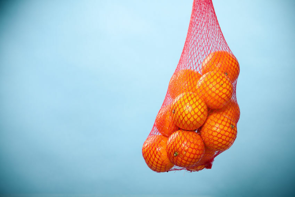 Ein Orangennetz wurde einem Ladendieb in Schmalkalden zum Verhängnis. (Symbolbild)