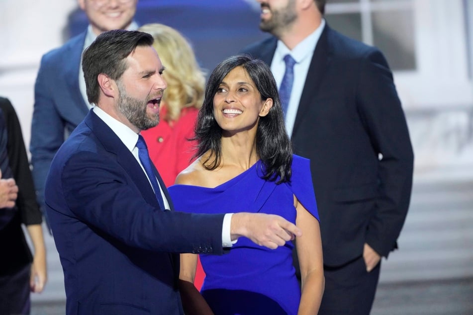 Usha Vance (r.), the wife of vice presidential nominee JD Vance, recently defended her husband's controversial remarks on "childless cat ladies" and Americans without children.