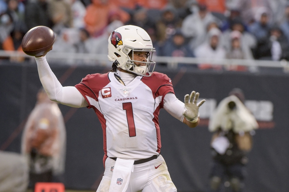 Cardinals quarterback Kyler Murray threw two TDs and ran for two more against the Bears on Sunday.