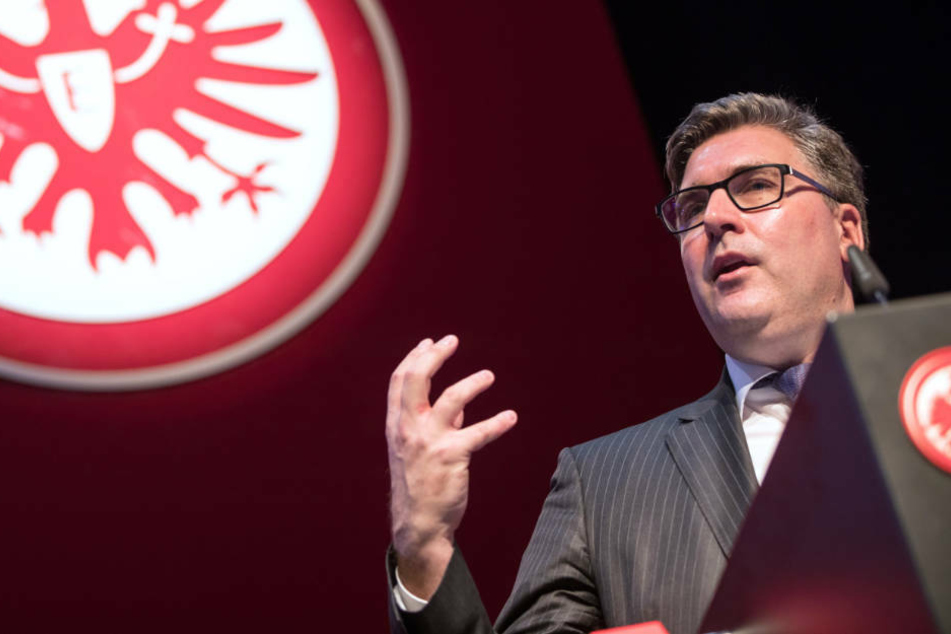 Eintracht Frankfurts Vorstand Axel Hellmann (49) sorgt sich um die Attraktivität und damit die TV-Einnahmen der 1. Bundesliga.