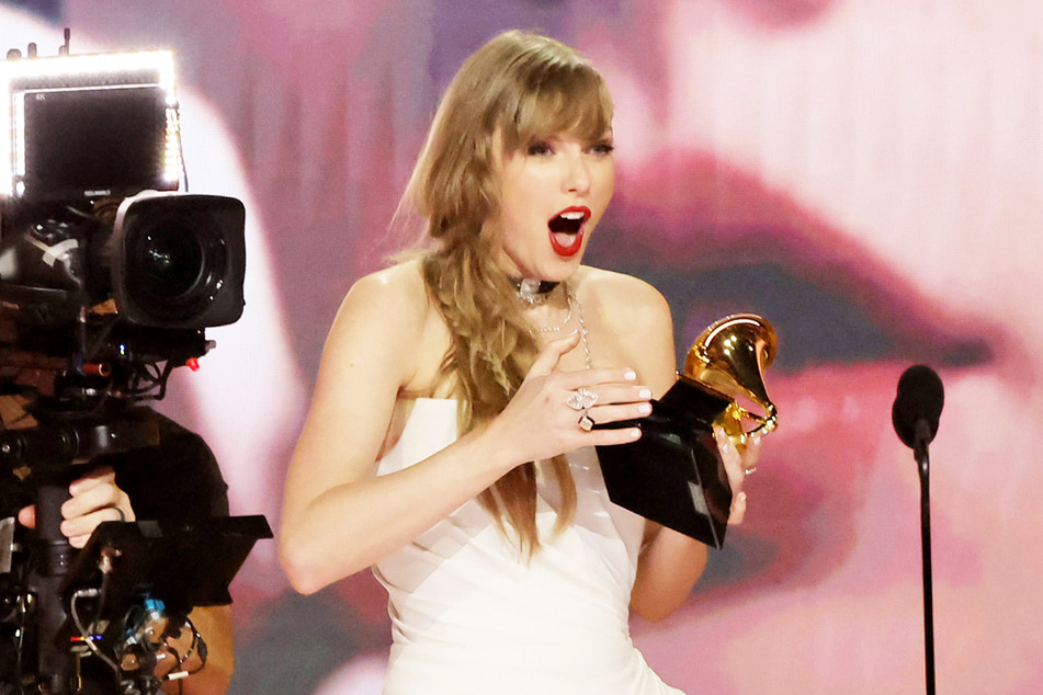 Taylor Swift (34) hält jetzt den Rekord für die meisten Grammys für das beste Album.
