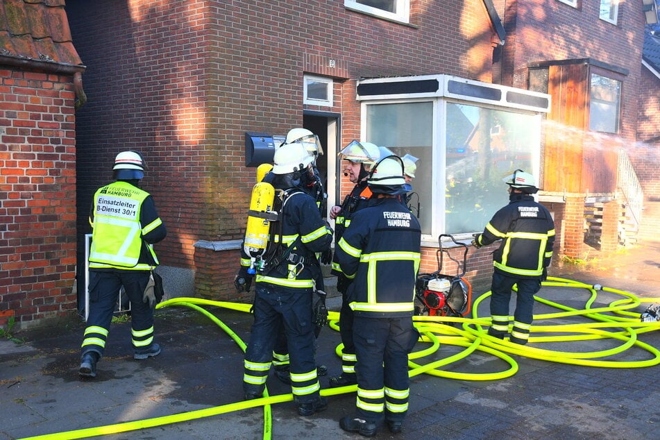 Die Feuerwehr war mit einem Großaufgebot im Einsatz.
