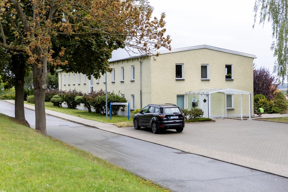 Die BFZ Service GmbH in Zwickau (Kuhbergweg 66-68).