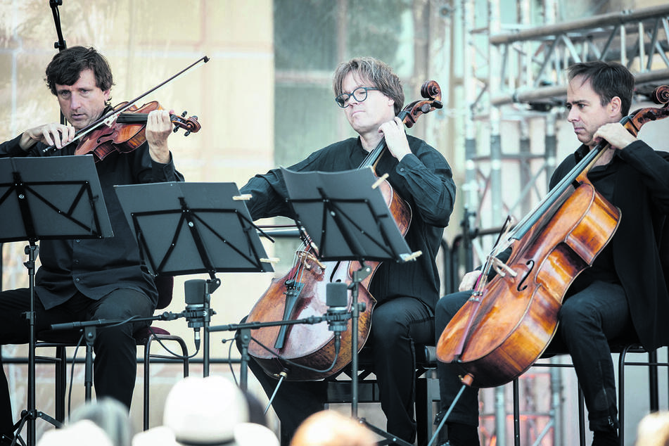 Jan Vogler (57, Mitte) musiziert beim Festival stets mit.