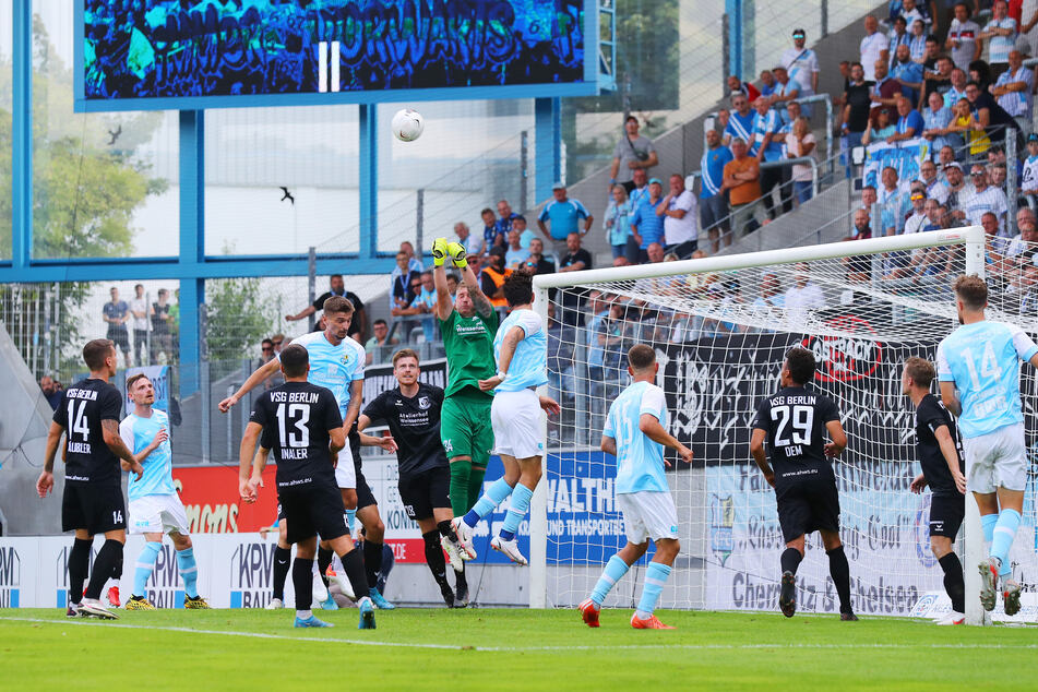 Schon wieder ein paar Wochen her: Das letzte Heimspiel in der Regionalliga hatte der Chemnitzer FC am 21. August gegen Altglienicke.