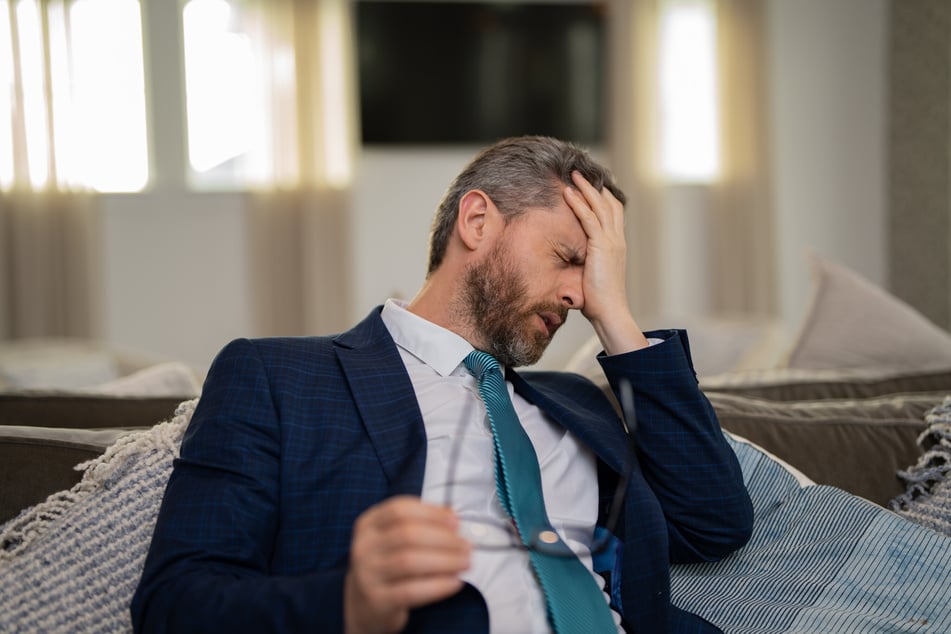 A groom reports a brazen act by his mother at his wedding. (symbolic image)