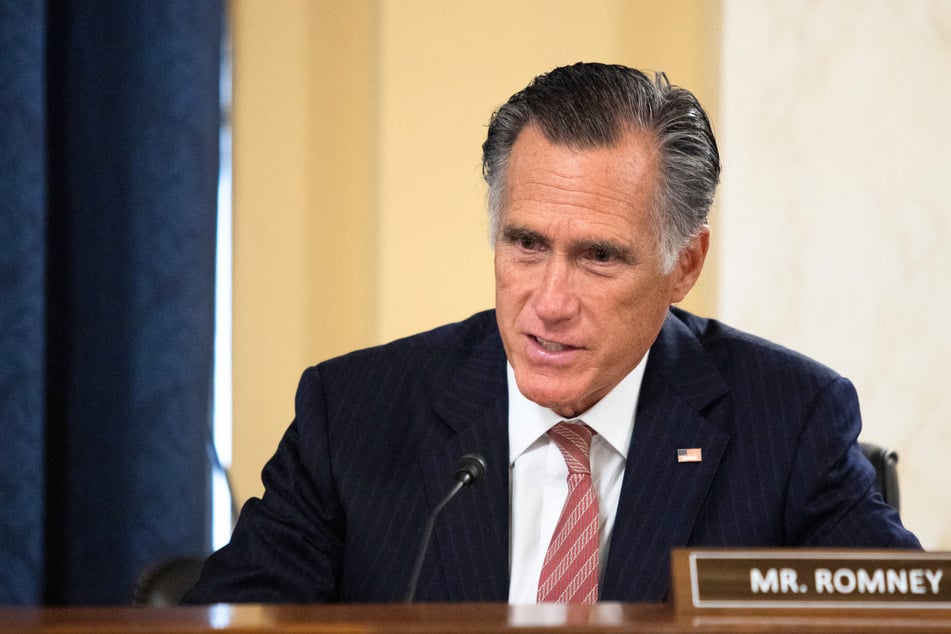 Mitt Romney "heartbroken" after sister-in-law's mysterious death