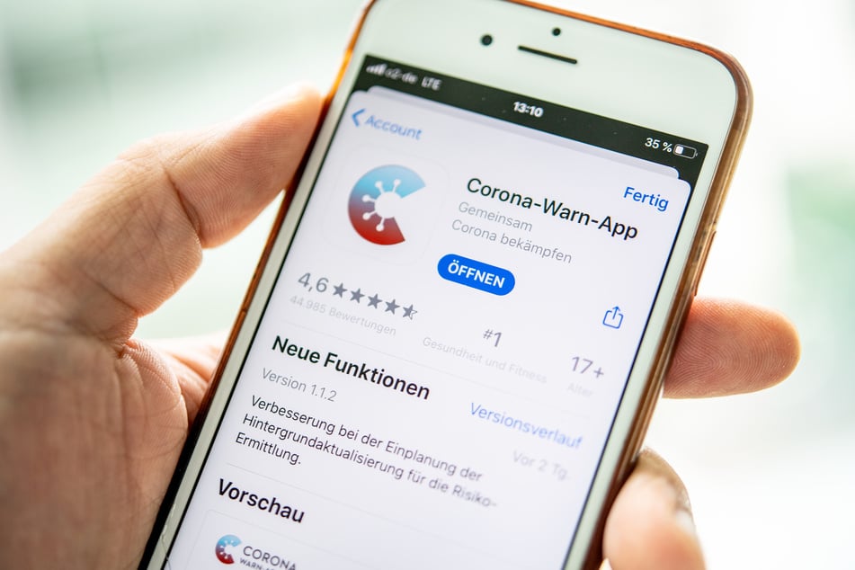 Die Corona-Warn-Apps unterschiedlicher Länder sollen künftig miteinander kommunizieren. (Archivbild)