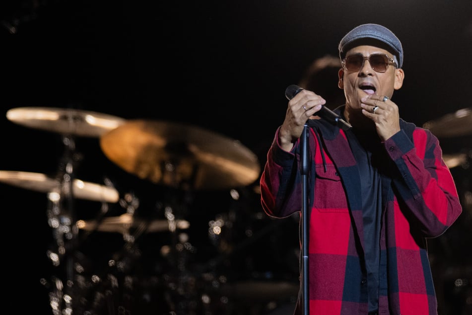 Wirbel um Xavier Naidoo: Comeback-Konzert von Protesten begleitet